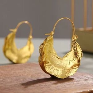 Zara Gold Crescent Hoop Earrings